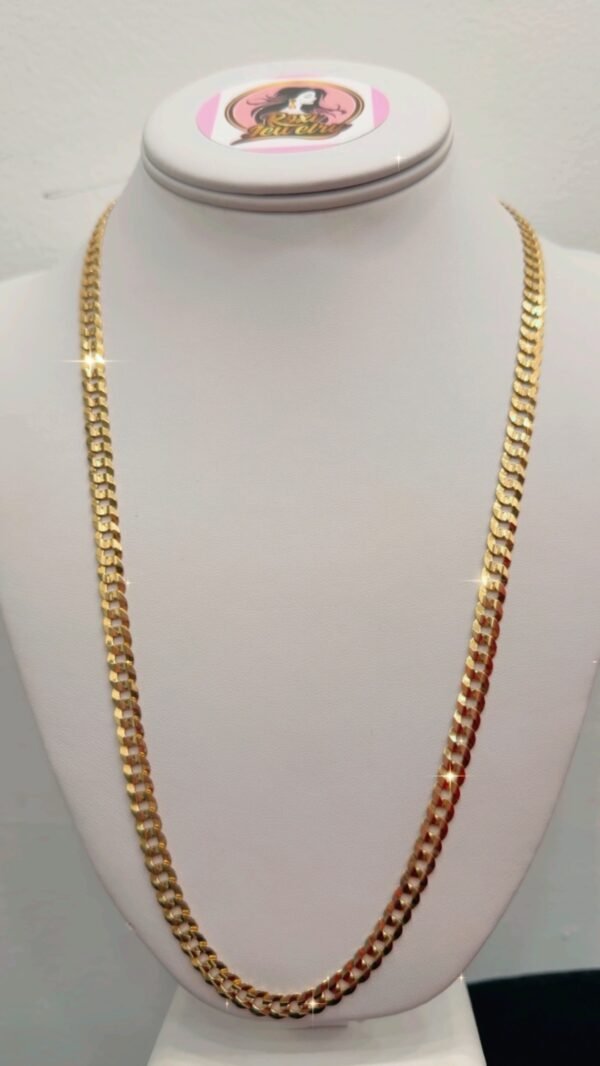 Cadena con dije para caballero.