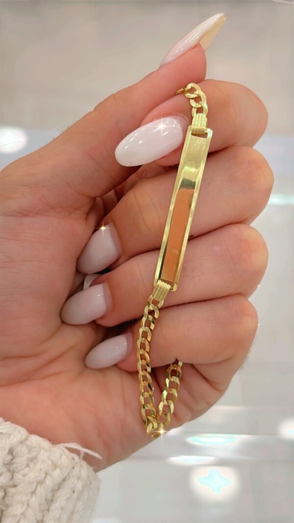 Manilla 10k y nombre 14k