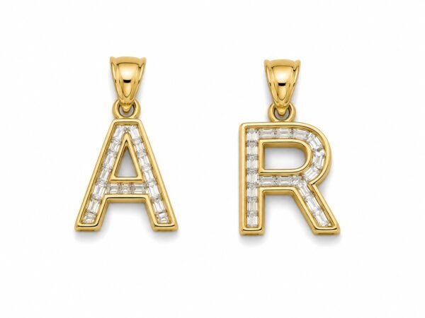 Dije Letra R/ A 10K Weight 0.6gr