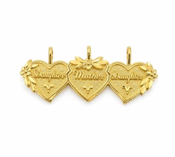 Dije Mini Triple Corazon ''Daughter mother'' 14k Weight 2.5gr
