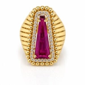 56171e67-cd9f-4196-a9af-08def16de6e0.jpg Anillo Mujer Piedra Rectangular Rubi Rose 10k Size 7 Weight 5.9gr