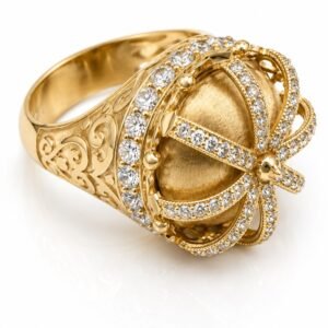 a6efb2d8-6acd-4b3f-7991-08df03768314.jpg Anillo Hombre Corona CZ 10k Size 11 Weight 19.5gr