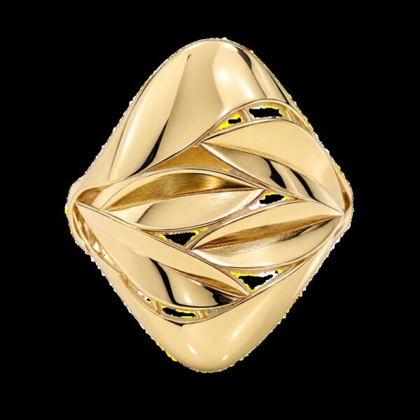 Anillo  Almendrado Volumen 14K Size 8.5 Weight 2.4gr