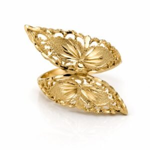 e5601193-8350-4943-0af5-08df02b766ae.jpg Anillo Mariposa Textura 10k Size 7.5 Weight 1.8gr